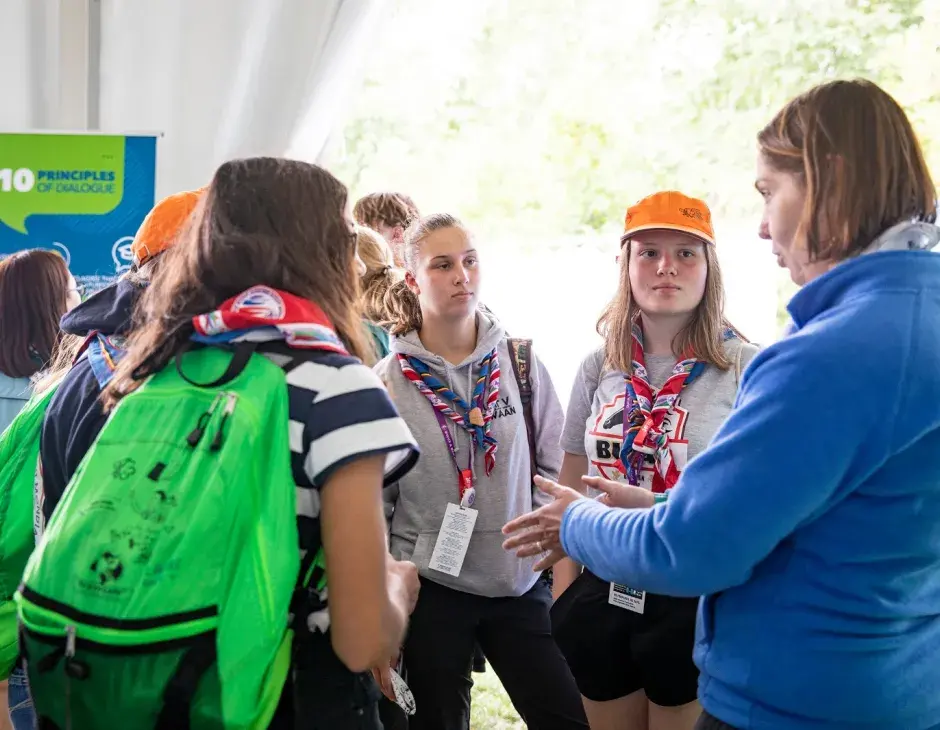 El KAICIID y los Scouts Generan Cultura del Diálogo en el Jamboree Scout Mundial