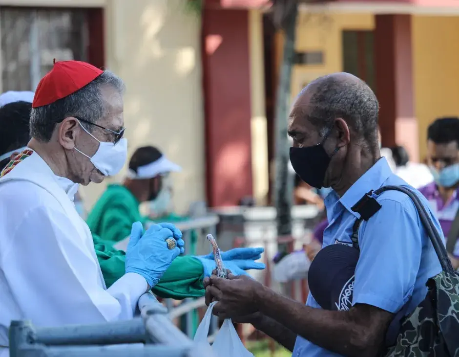 Cuestiones sanitarias en las comunidades religiosas: Desafíos y enfoques
