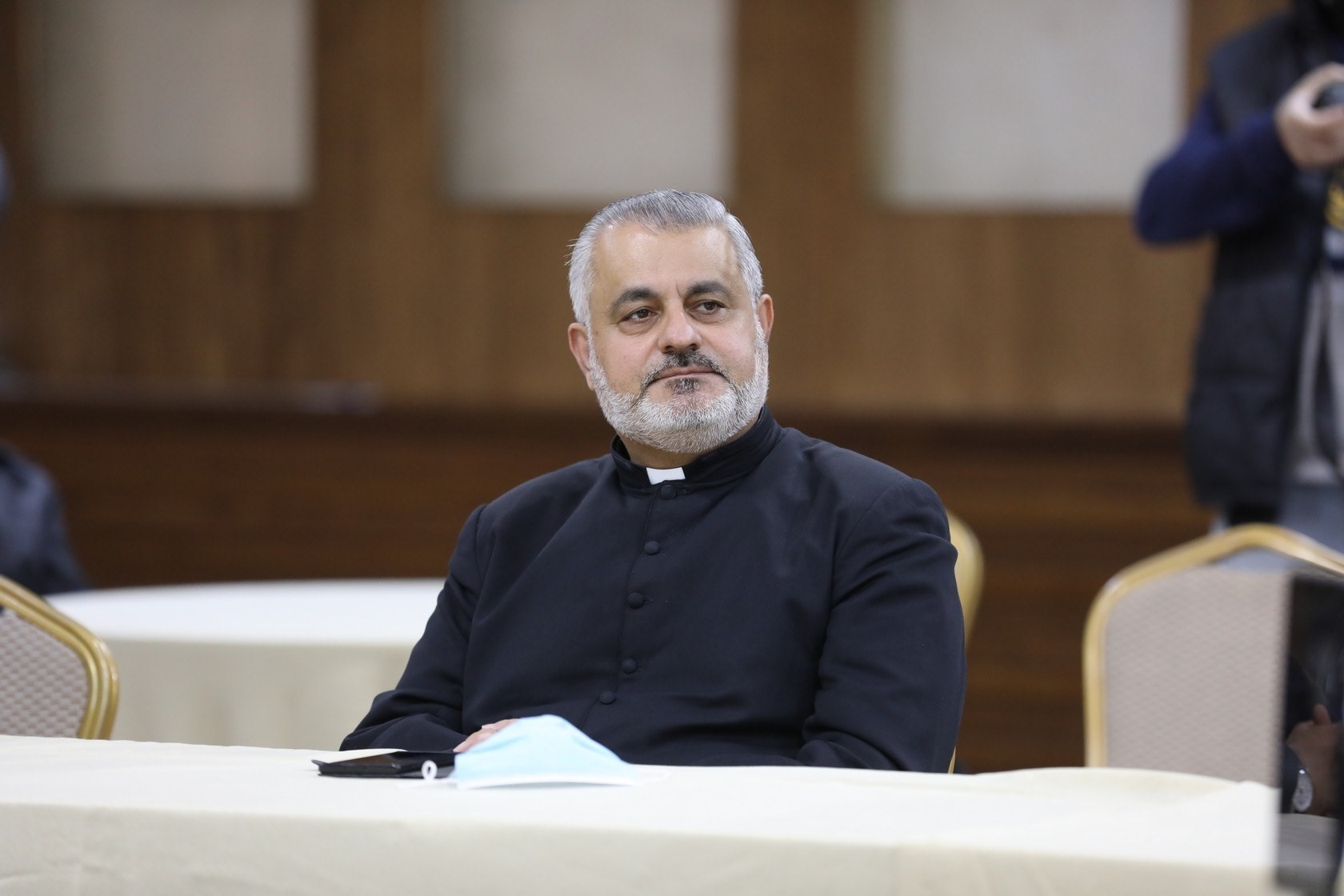 “Ha venido a restablecer la confianza de la gente en los demás": El padre Rifat Bader habla de la visita del Papa Francisco a Irak