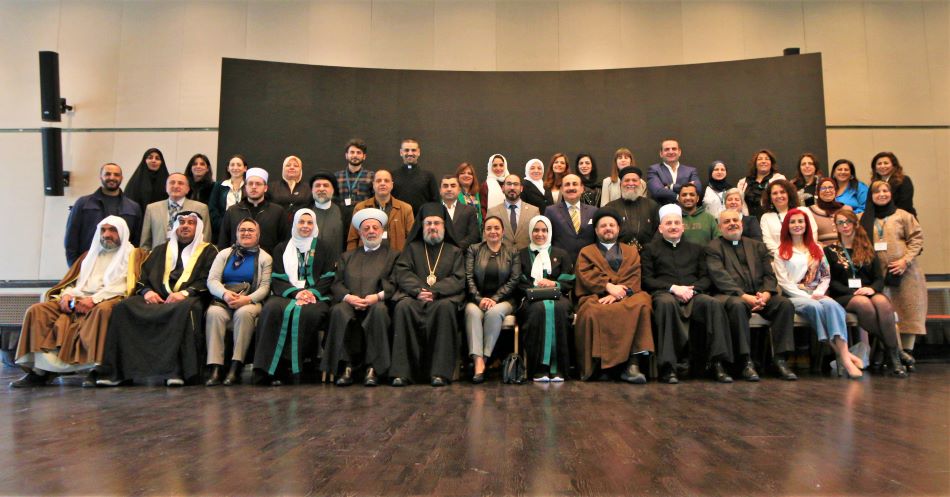 Teilnehmerinnen und Teilnehmer der Fellows-Schulung, des „She for Dialogue“-Trainings und des jährlichen Treffens des Führungskomitees der von KAICIID unterstützten Interreligiösen Plattform für Dialog und Zusammenarbeit in der arabischen Welt (IPDC)