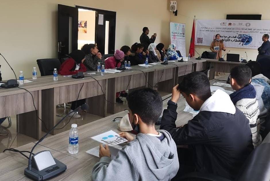 Public speaking training workshop organized by Youth Ambassadors against Hate Speech 2.0 in Kalaat Sraghna, Morocco.