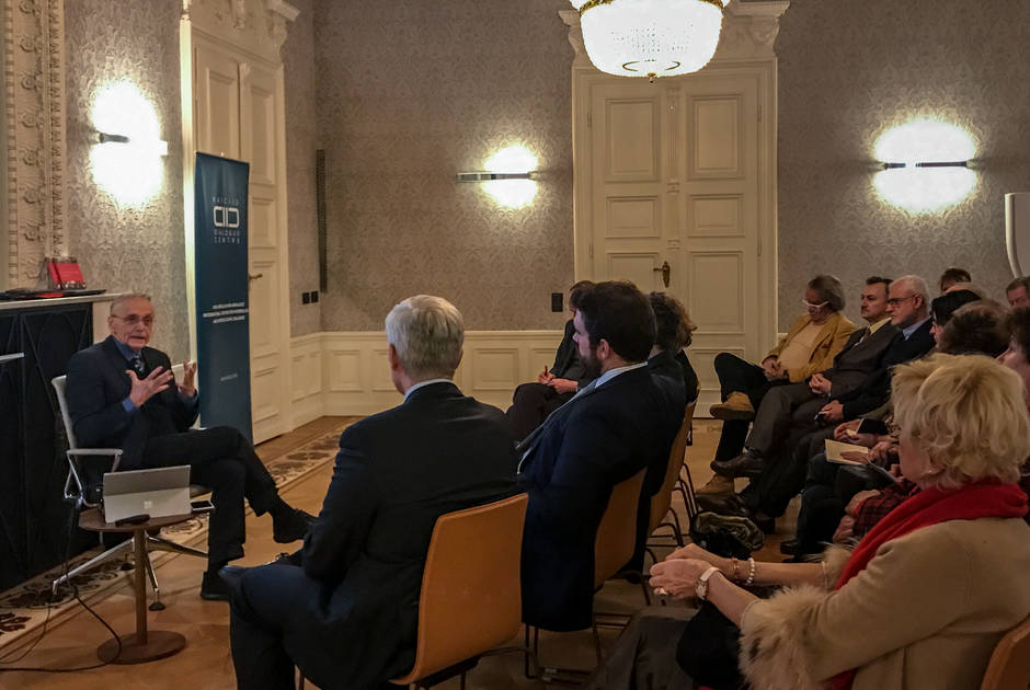 Prof. DDr. Zulehner holds lecture at KAICIID Prof. DDr. Zulehner holds lecture at KAICIID