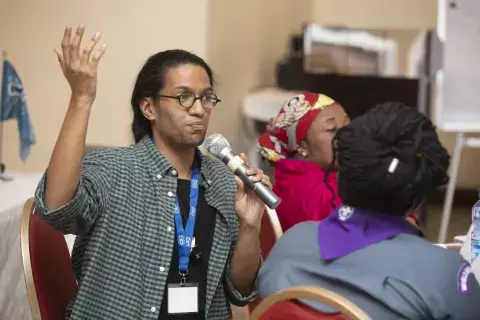 Social justice advocate Uzair Ben Ebrahim speaks at a KAICIID Fellows training in Africa
