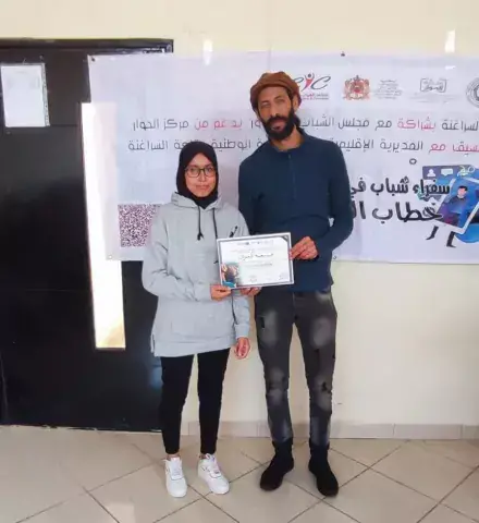 On the right, actor Saleh Ben Salah, accompanied by programme ambassador, Khadija El Arche, Youth Ambassadors against Hate Speech 2.0. (Photo: Jawad Ayet Lemkadam) On the right, actor Saleh Ben Salah, accompanied by programme ambassador, Khadija El Arche, Youth Ambassadors against Hate Speech 2.0. (Photo: Jawad Ayet Lemkadam)