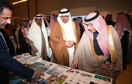 التربية على المواطنة والقيم الإنسانية المشتركة : من النظرية إلى التطبيق التربية على المواطنة والقيم الإنسانية المشتركة : من النظرية إلى التطبيق